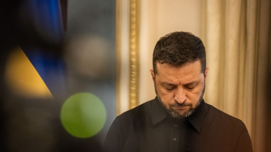 Proteste de amploare la Kiev. Ucrainenii îi cer lui Zelenski să-l demită pe șeful armatei și îi dau termen până vineri