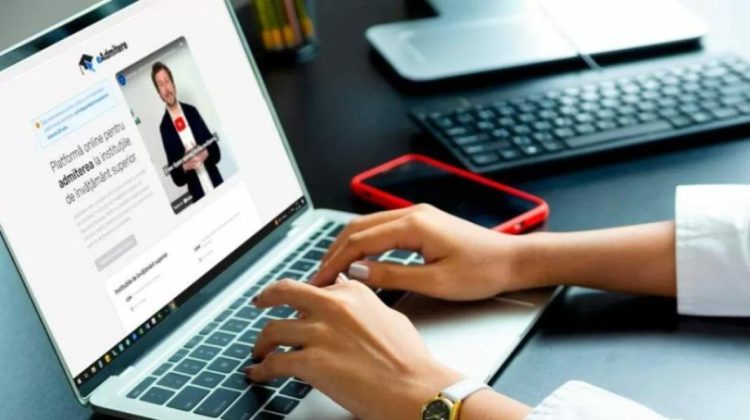 Prima zi de admitere la universități: Peste 10.000 de candidați au aplicat prin platforma online