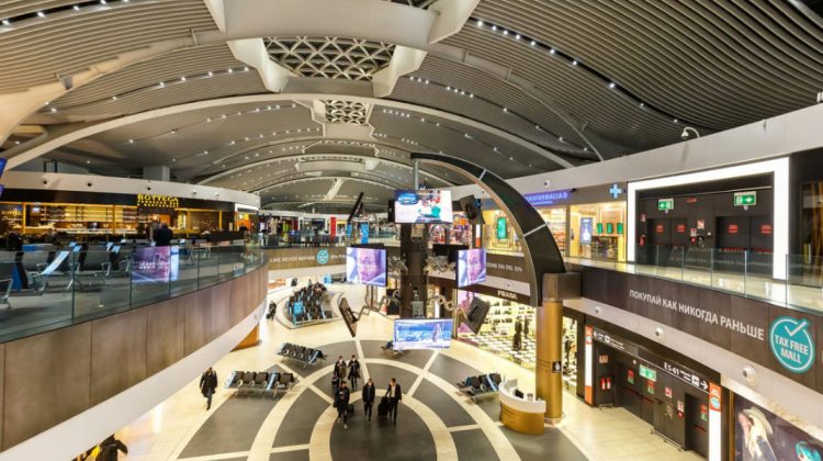 Cuplu de turiști americani, jefuit de un milion de euro în aeroportul din Roma. Cum s-a întâmplat