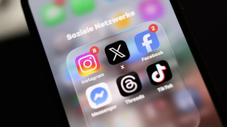 Marea Britanie vrea să blocheze TikTok, Instagram și YouTube pentru adolescenți pe timp de noapte