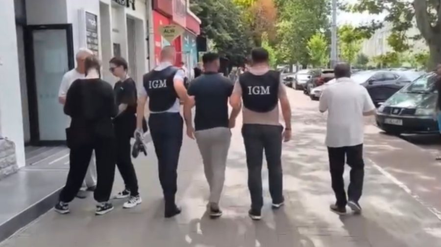 Un străin căutat internațional, reținut la Chișinău. Autoritățile urmează să-l extrădeze din țară