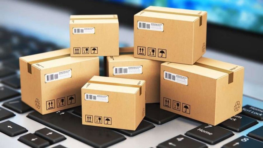 Creștere pe piața coletelor: Cumpărăturile online din afara țării au ajuns la 14,9 miliarde de lei în 2025