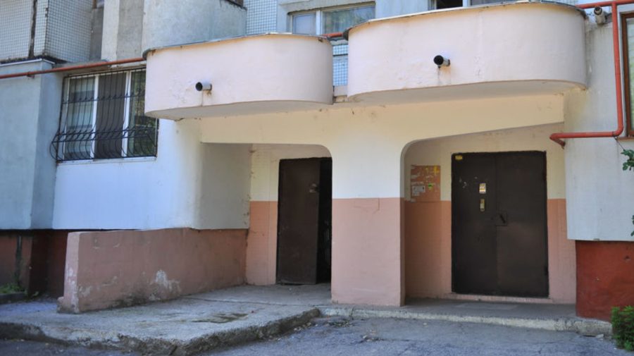 Blocurile construite înainte de 1990 primesc sprijin pentru renovare