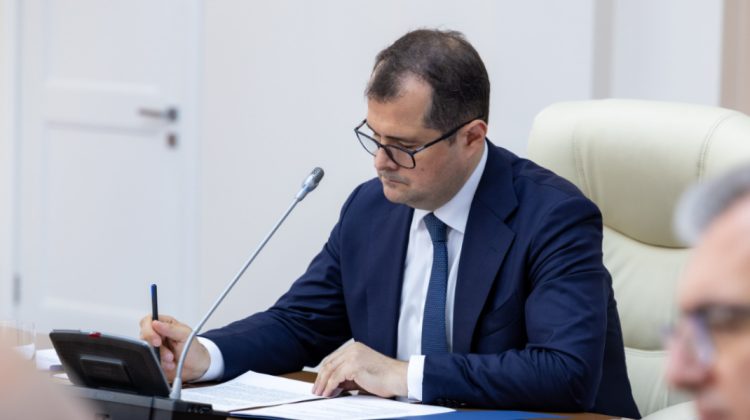 Vasile Tofan s-a întâlnit cu ambasadorul României la Chișinău