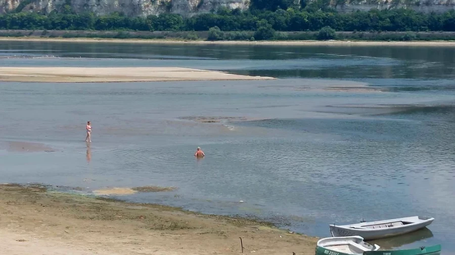 Dunărea seacă: Cel mai mic debit înregistrat în ultimele trei decenii