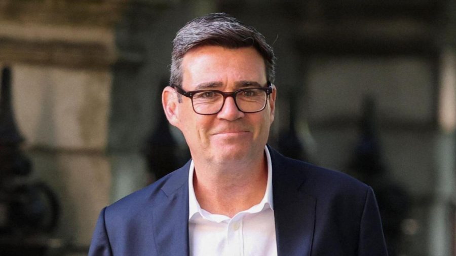 Prima măsură a noului premier britanic: Andy Burnham anunță eliminarea TVA-ului la energia electrică pentru consumatori