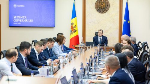 Profesorii așteaptă noua lege a salarizării. Cum răspunde Guvernul nemulțumirilor