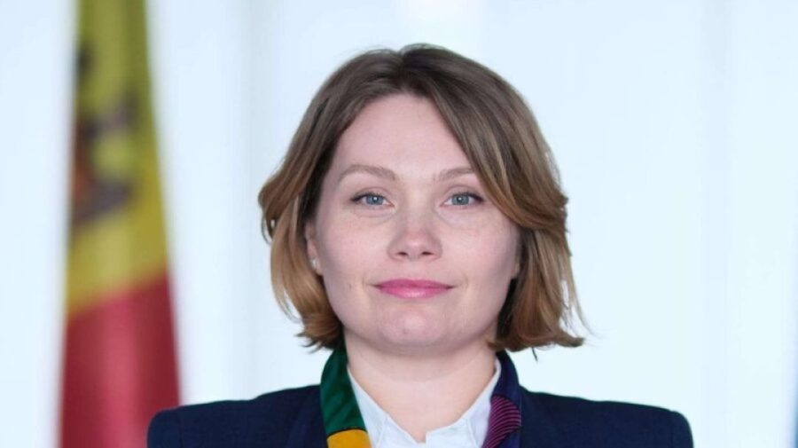 Secretara de stat Michelle Iliev declară venituri de peste 2,2 milioane de lei în familie: Nu am avut salarii paralele