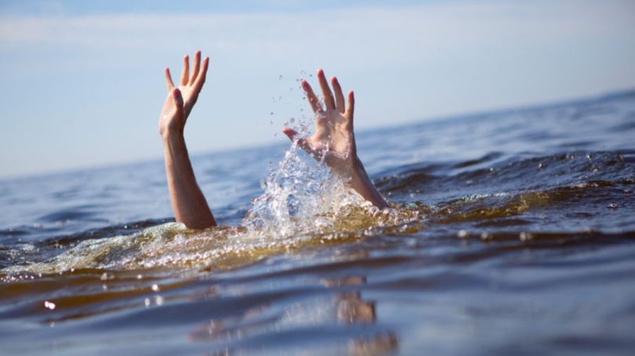 Tragedia a fost evitată! Un bărbat în stare de ebrietate, la un pas de a se îneca în Nistru