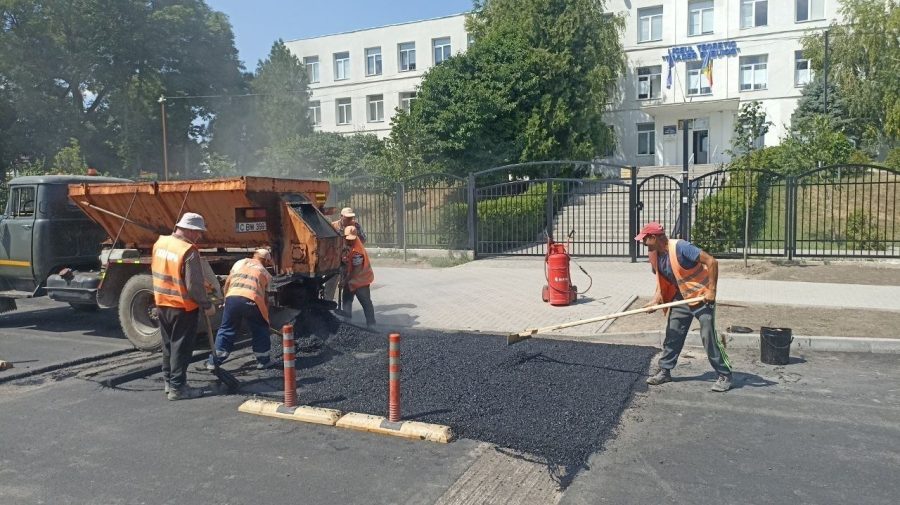 Trecere pietonală supraînălțată în fața liceului din Bubuieci pentru siguranța elevilor