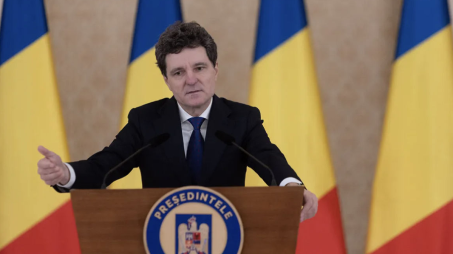 Presa din România: Nicușor Dan ar vrea să anunțe premierul pe 1 septembrie. PSD negociază un guvern minoritar
