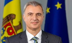 Pâinea, uleiul, făina și zahărul s-ar putea scumpi? Răspunsul ministrului Agriculturii