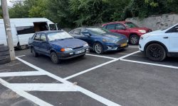 Parcări cu plată, roți blocate și mașini evacuate: ce pregătește Guvernul