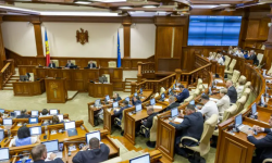 Energie, justiție și asistență socială, pe agenda Parlamentului. Deputații se întrunesc în ședință