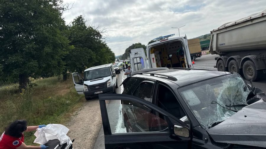 VIDEO Trei persoane rănite, în urma unui grav accident rutier, produs la Anenii Noi. Cine s-ar face vinovat