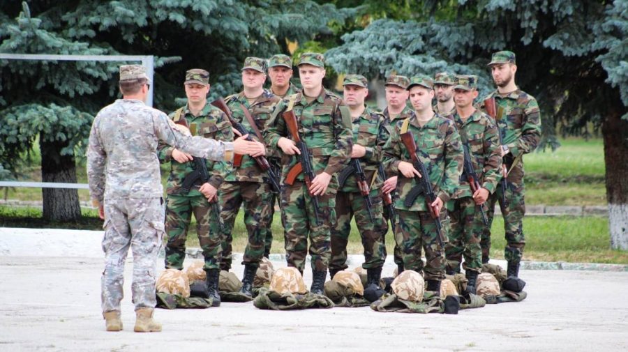 A început primul exercițiu cu rezerviștii Forțelor Armate din acest an. Cinci zile de pregătire militară