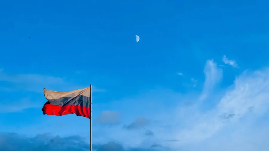 Vacanțele rușilor, schimbate de război și scumpiri. Tot mai mulți renunță la Europa, iar unii nu își mai permit concediul