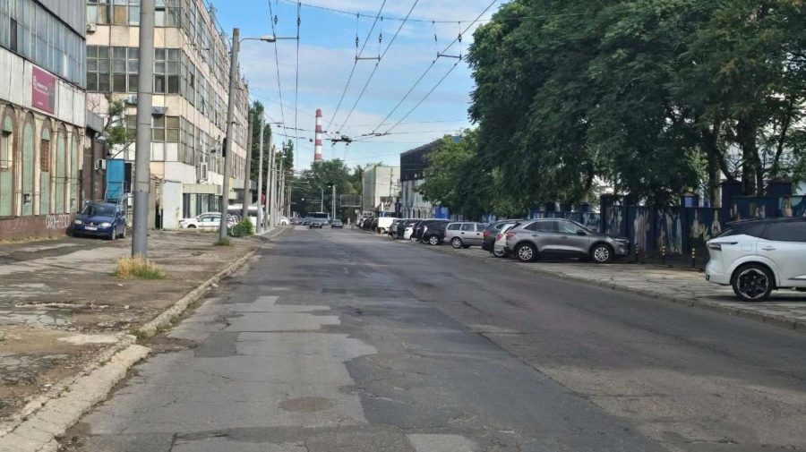 Încep lucrările de reparație pe strada Mitropolit Dosoftei din Capitală: Circulația va fi suspendată parțial