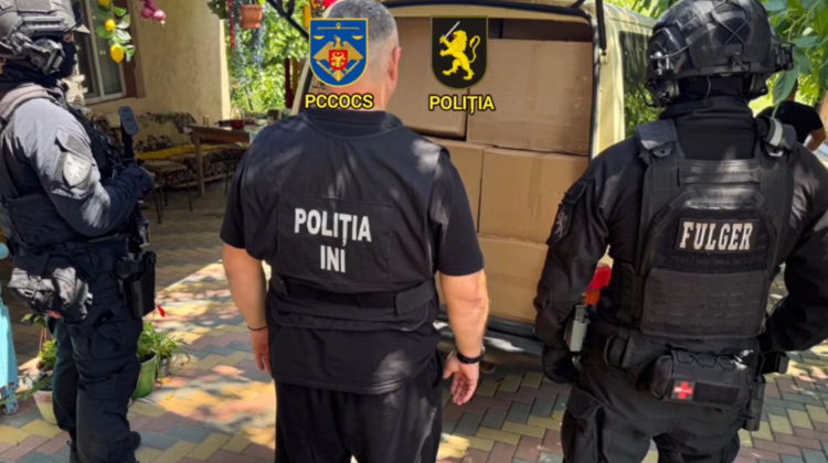 VIDEO Peste 600 mii de țigări de contrabandă, în valoare de peste 1,3 milioane de lei, descoperite de oamenii legii