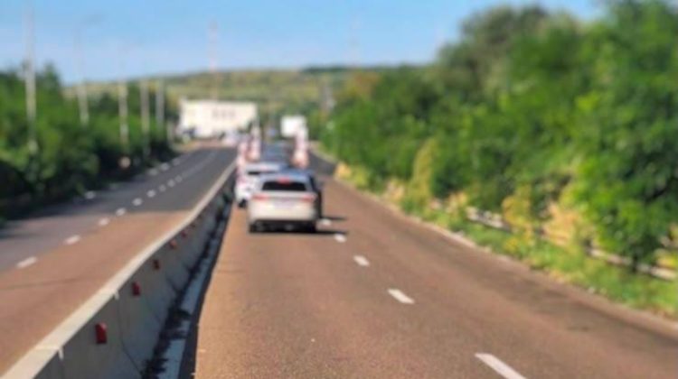 Trafic intens la vama Leușeni, pe sensul de ieșire din R. Moldova. A fost aplicată procedura REVERS