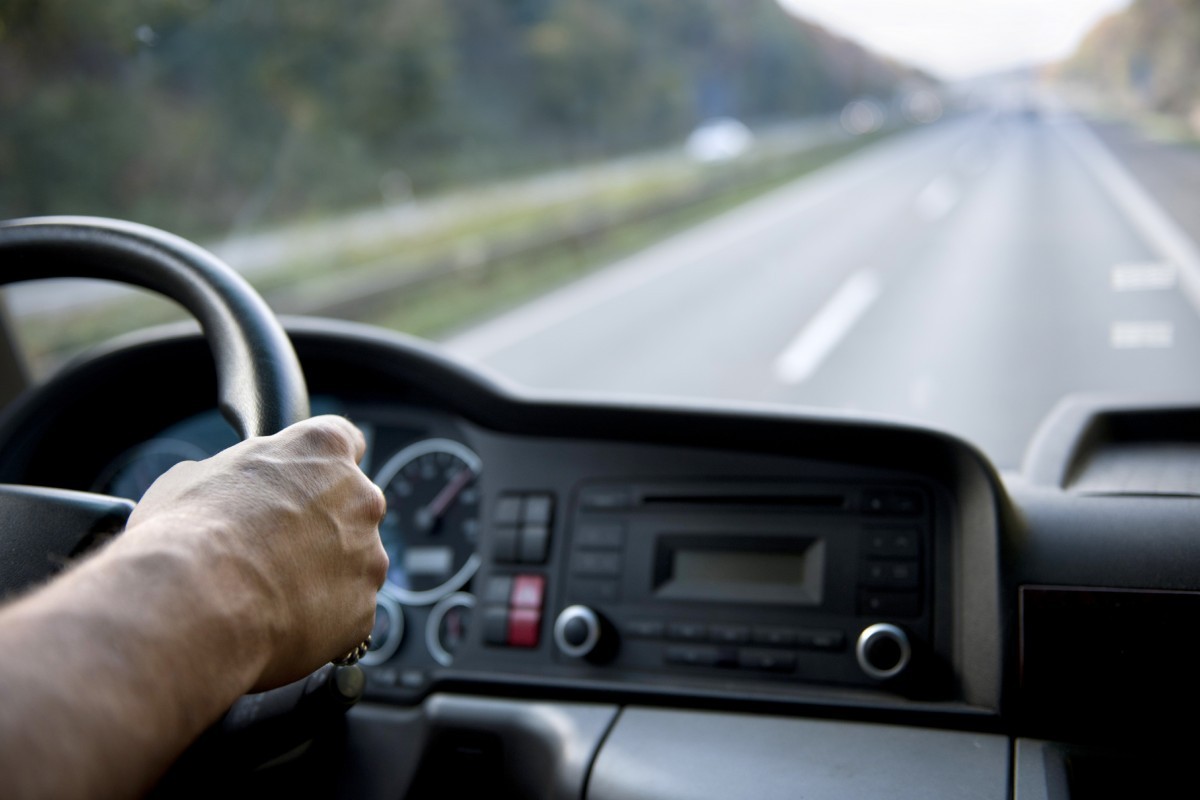 Transportatori prinși cu nereguli: amenzi de peste 151.000 de lei, după controalele ANTA