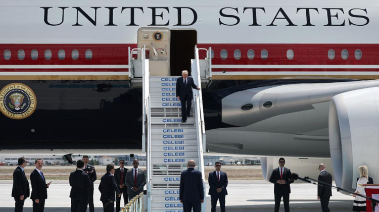 De ce a plecat Trump din Turcia cu vechiul Air Force One și a schimbat avionul în Anglia, la ordinul Secret Service