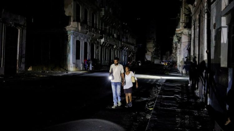 O țară întreagă a rămas în întuneric. Blackout-ul a afectat 10 milioane de oameni