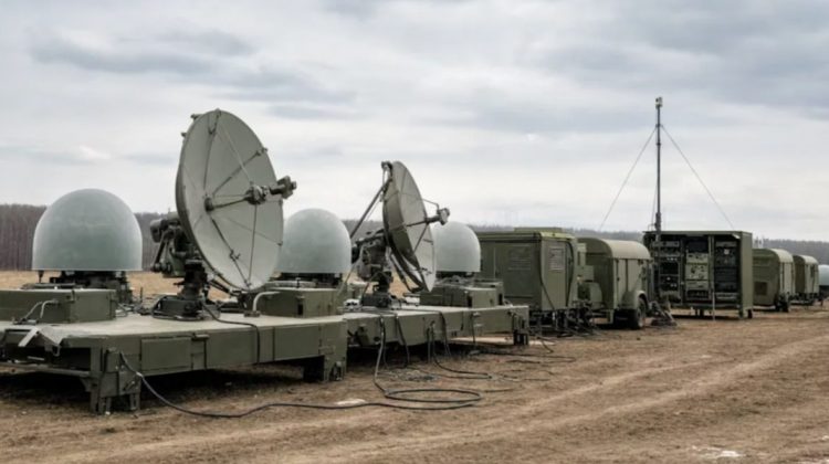 Kremlinul anunță un nou sistem anti-Starlink. Ar putea întrerupe comunicațiile prin satelit