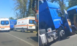 Accident grav lângă Ungheni: microbuz cu pasageri, lovit de un camion