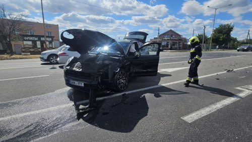 Accident la o intersecție din Bilicenii Vechi, raionul Sângerei: Un Porsche nu ar fi cedat trecerea