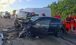 Impact mortal la Corlăteni: O femeie de 50 de ani a murit, iar un bărbat a ajuns la spital