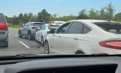 Ghinion pentru șoferi! Patru mașini „s-au pupat” pe o stradă din Chișinău