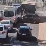 Accident grav în România: un autobuz a lovit 12 mașini. Șoferul era beat