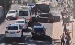 Accident grav în România: un autobuz a lovit 12 mașini. Șoferul era beat