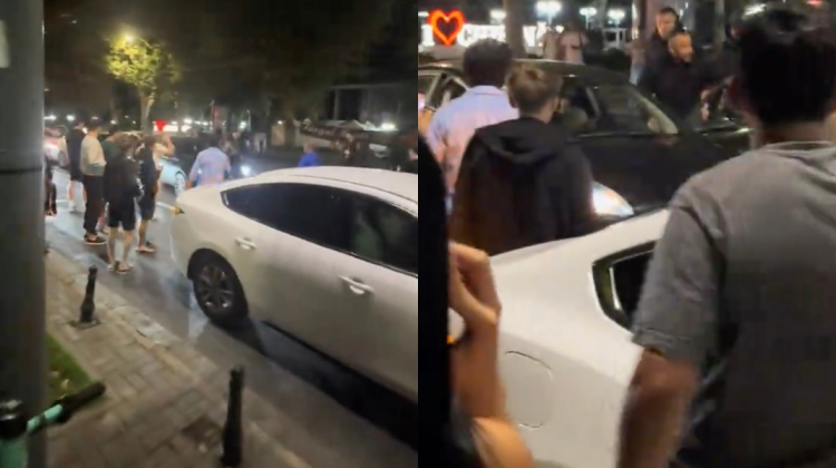 VIDEO Două mașini, avariate lângă monumentul lui Ștefan cel Mare și Sfânt. Șoferul ar fi fost beat și voia să fugă