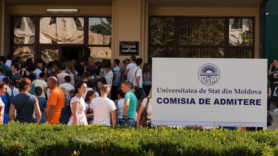 Admitere 2026: Peste 18 mii de tineri, înmatriculați deja la universități. Ce facultăți sunt în topul preferințelor