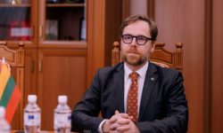 Ambasadorul Lituaniei în Moldova, decorat cu Ordinul Onoarei