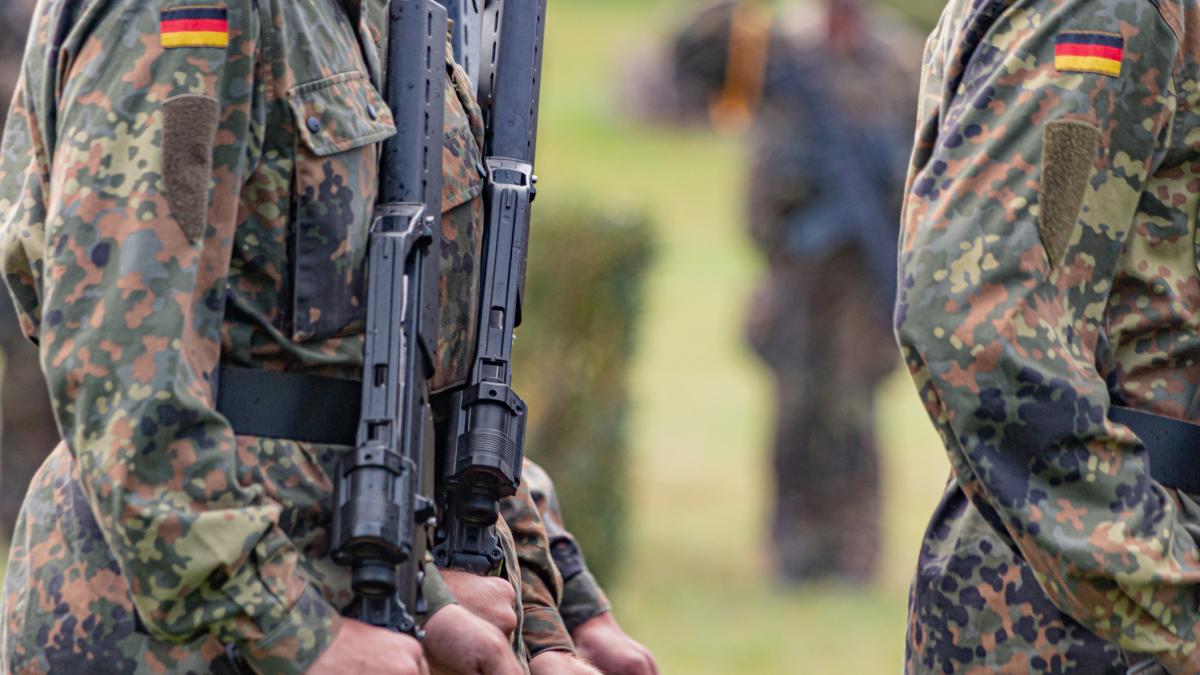 Germania ia în calcul reintroducerea serviciului militar obligatoriu. Ce se întâmplă cu cei care refuză