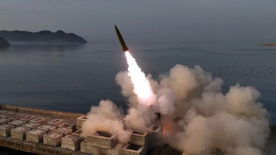 Trump anunță o întâlnire cu Kim Jong Un și dezvăluie că Phenianul are 57 de arme nucleare