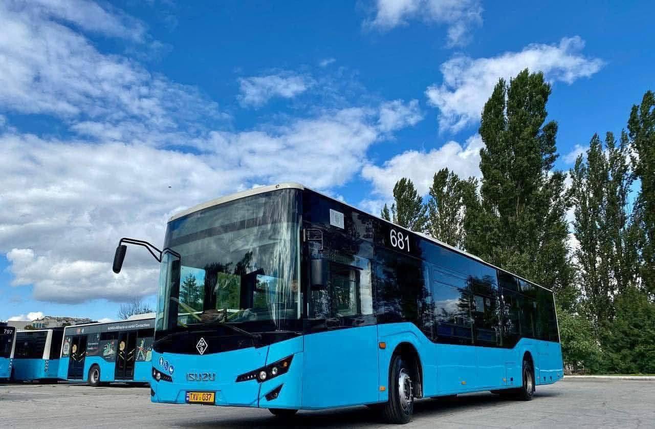 Ruta de autobuz nr. 4 este redirecționată. Motivul invocat