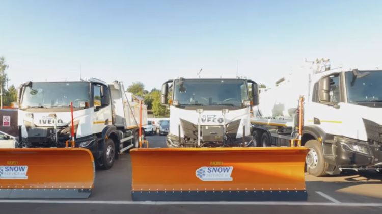 VIDEO Parcul tehnic al Regiei „Autosalubritate” a fost completat cu trei autospeciale noi