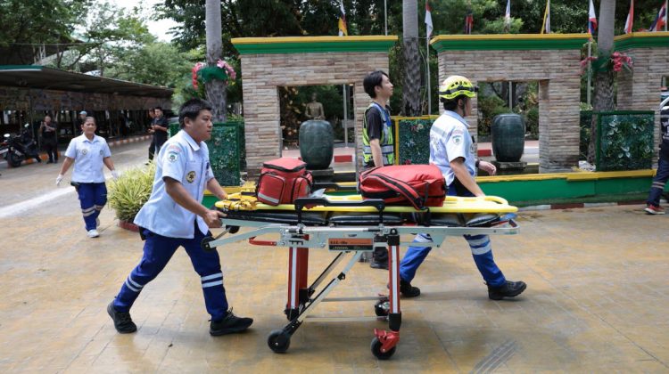 Atac armat într-o școală din Thailanda. Un elev a ucis un profesor și a rănit alte patru persoane