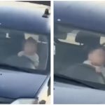 VIDEO Scene halucinante în România: Un bebeluș de 11 luni, filmat la volanul unei mașini pe un drum public