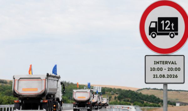 Restricții de circulație pentru vehiculele de peste 12 tone în zonele aflate sub Cod Portocaliu de caniculă