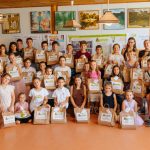 Peste 54.000 de rechizite colectate și 868 de copii pregătiți de școală. Rezultatele campaniei „Vreau și eu să învăț”