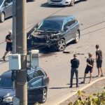 Accident rutier pe Albișoara! Un Volvo și un Lexus s-au tamponat