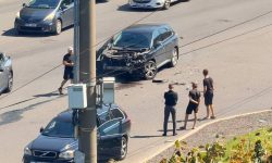 Accident rutier pe Albișoara! Un Volvo și un Lexus s-au tamponat