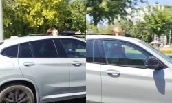 Imagini șocante cu doi copii care au ieșit prin trapa unei mașini în mers. Șoferul a fost amendat