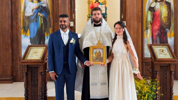 Povestea indianului botezat în Moldova continuă. De această dată s-a cununat