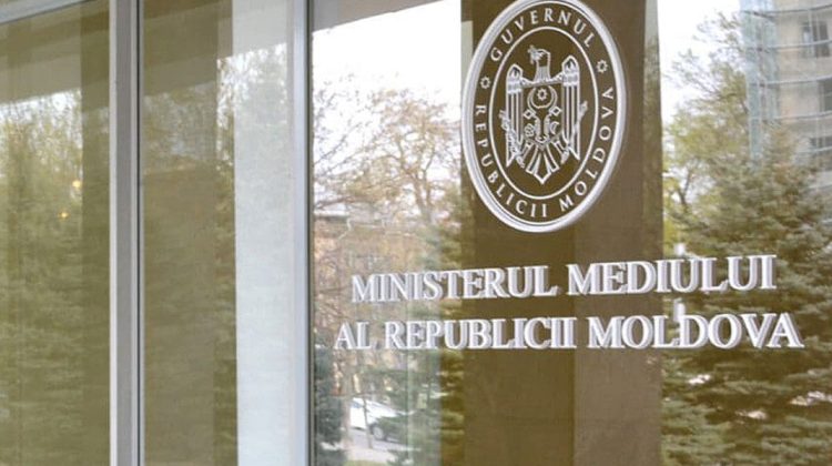 DECLARAȚIE: Ministerul Mediului mimează consultările. Un teatru pentru acte după ce a decis împotriva voinței oamenilor